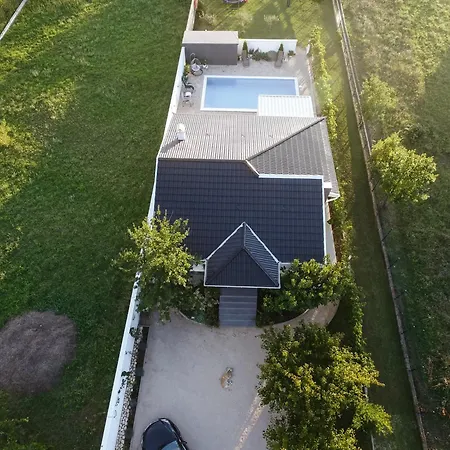 Villa Lotta & Nolla *